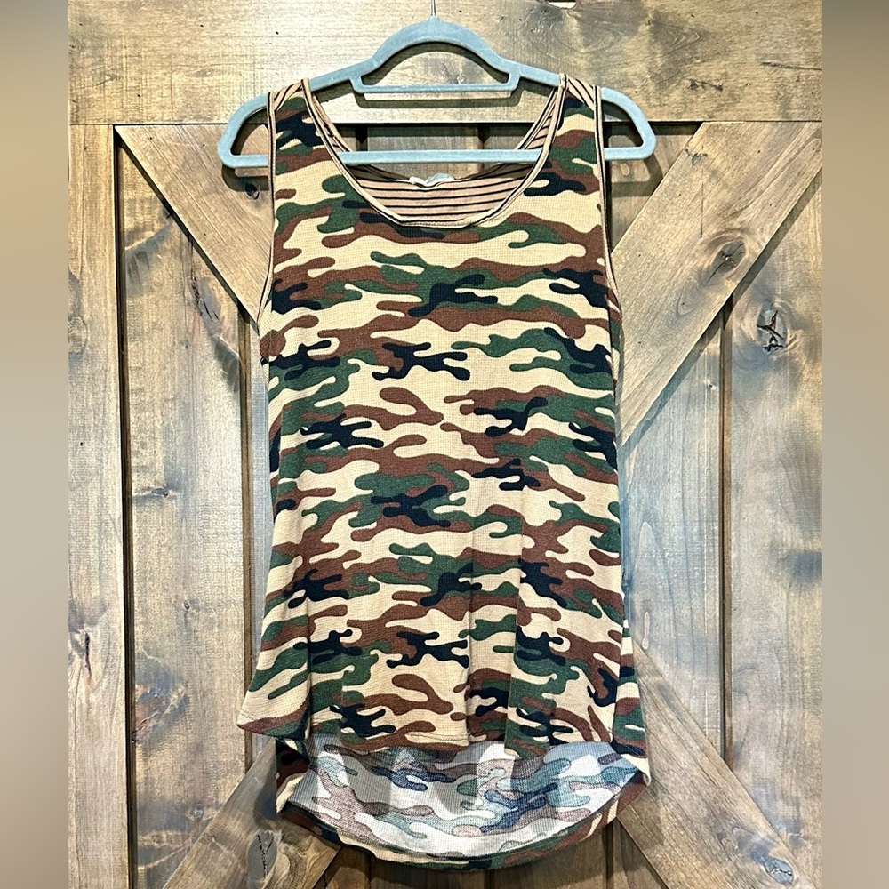 EUC Avery Apparel Brand Mixed Pattern Camo Tank Top